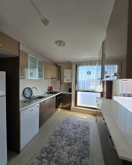 Armutlu 2+1 Suit Daire Banyo
